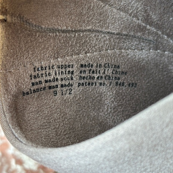 BC Footwear Taupe Cutout Ankle Bootie Women's Size 9.5 - Picture 6 of 7